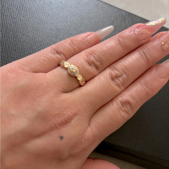 Classic Gold Quartz 14k Ring with Diamonds - Picture 3 of 9